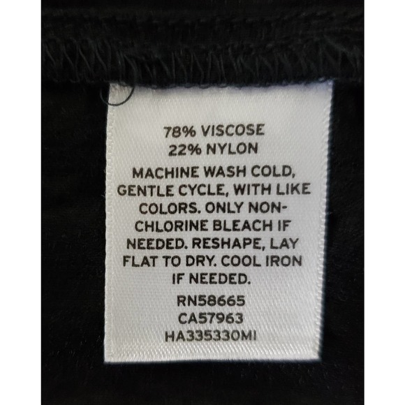 Halogen Blouse ~ Black Long Sleeve with Front Tuxedo Pleats ~ Size Large - Picture 7 of 7